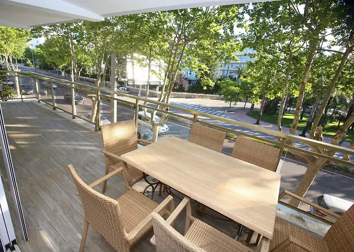 Differentflats Samoa Salou