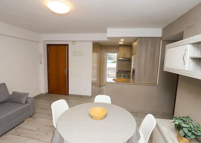 Differentflats Samoa Salou